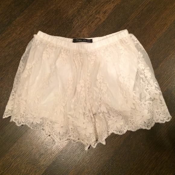 Zara Lace Shorts