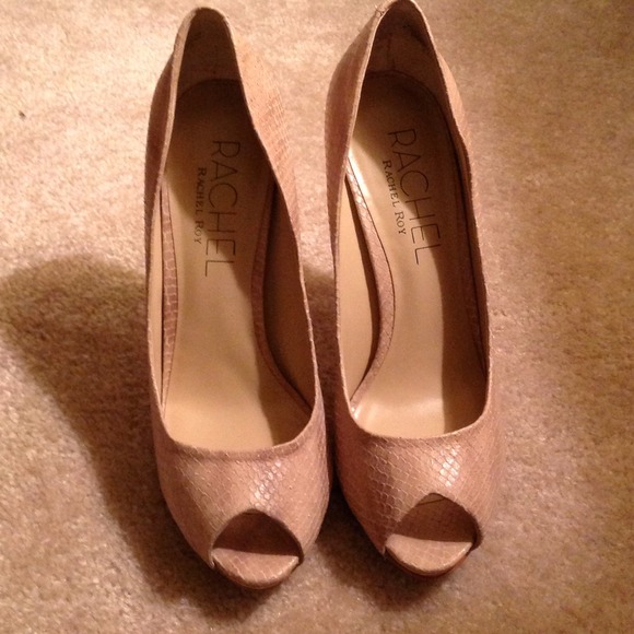 Rachel Roy peep toe pumps