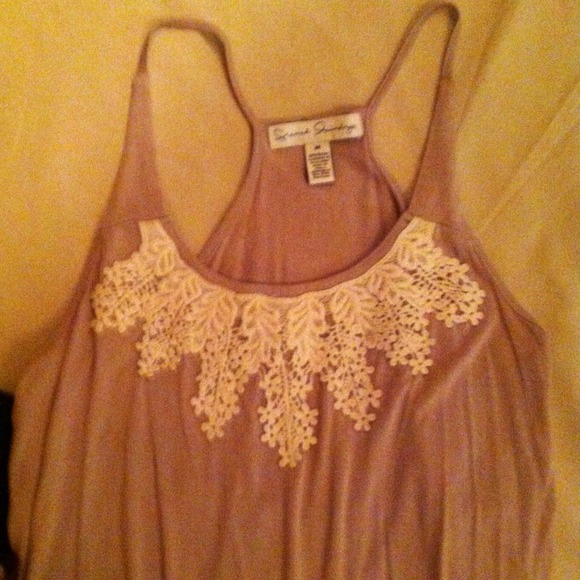 MOCHA LACE TOP - Picture 2 of 3