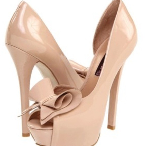 Steve Madden Shoes - Steven by Steve Madden 'Rosale' Pump Nude Patent