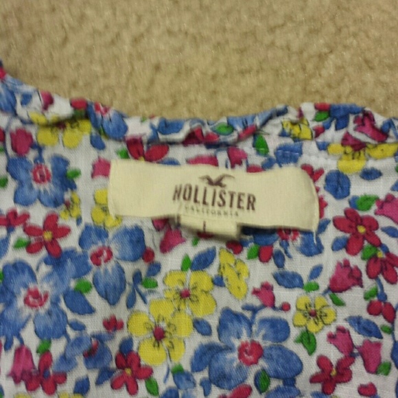 Floral top - Picture 3 of 3