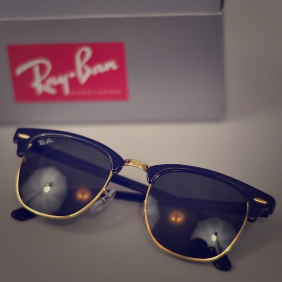 NEW Ray-Ban Clubmaster RB3016 - W0365