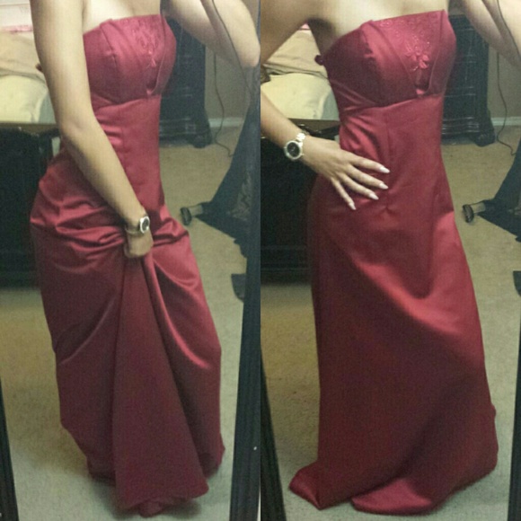 Elegant formal/prom dress