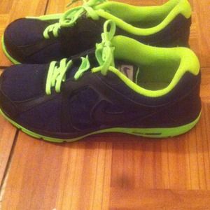 Nike Dual Fushion Shoes