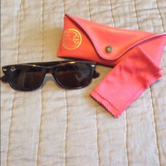 Ray-Ban