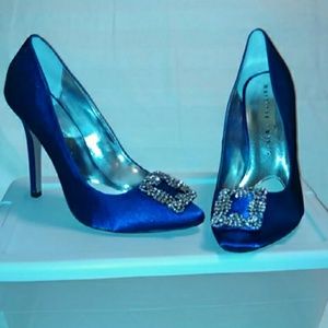 Beautiful evening pumps