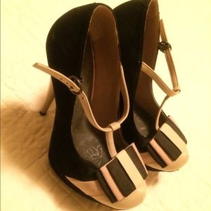 Andreas High Heels