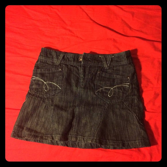 Flash sale! Dark blue denim skirt