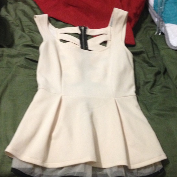 Shirt - Picture 1 of 3