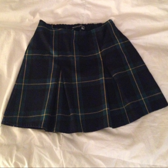 Brandy melville plaid skirt