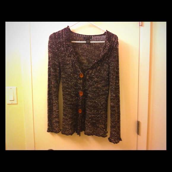 BCBG sweater
