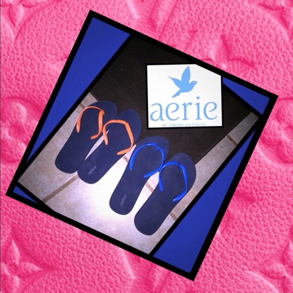 Aerie Flip Flops. Size 7