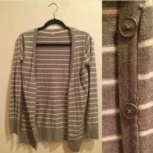 ❁ Brand: Mossimo ❁
Condition: Gently worn