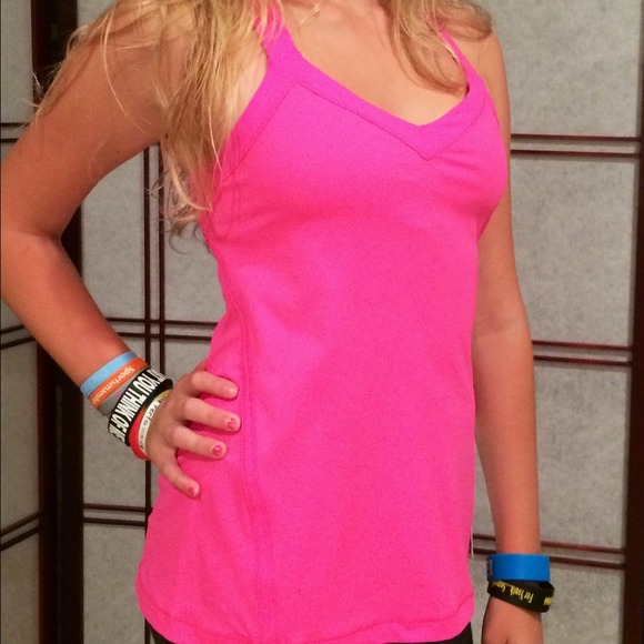 🚫SOLD/BUNDLED🚫 LULULEMON Run: Mile A Minute Tank