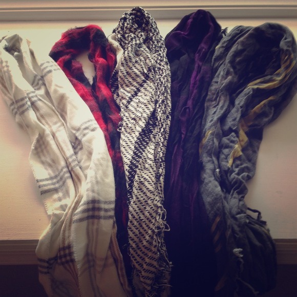 Scarf bundle *sold*