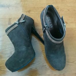 Guess Gracia bootie