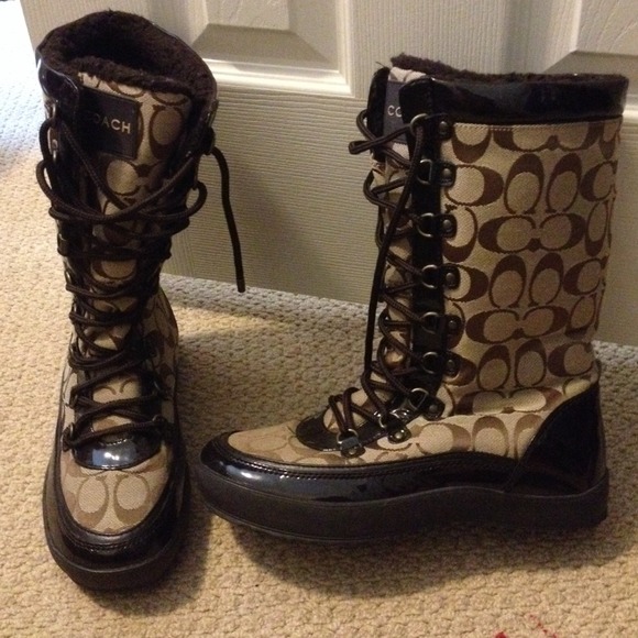 Coach boots