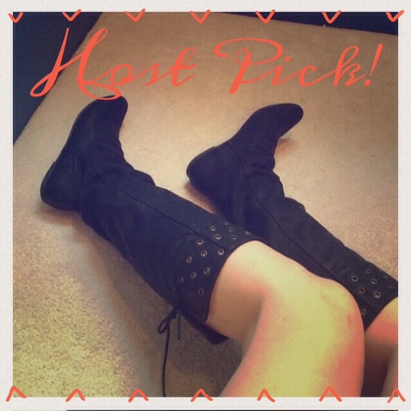 Boots - faux leather with soft lining