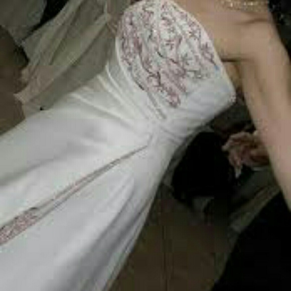 Maggie Sottero #12175 - Picture 4 of 4