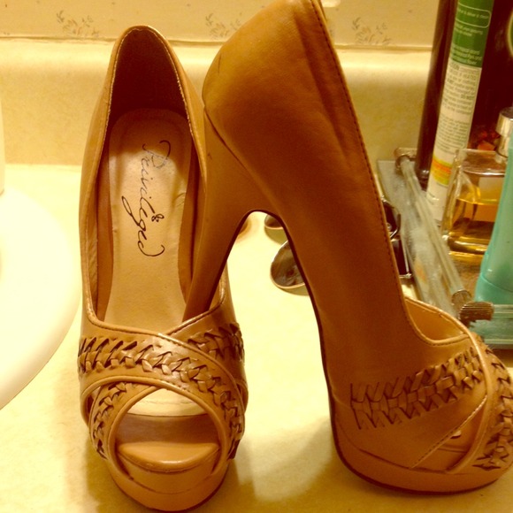 BRAND NEW| Aldo | Priveledge  Heels |
