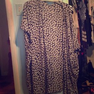 Brandy Melville long kimono NWOT