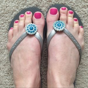 Havaianas jeweled fill flops