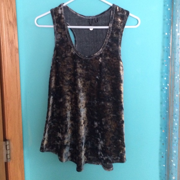 Tank top - Picture 2 of 2