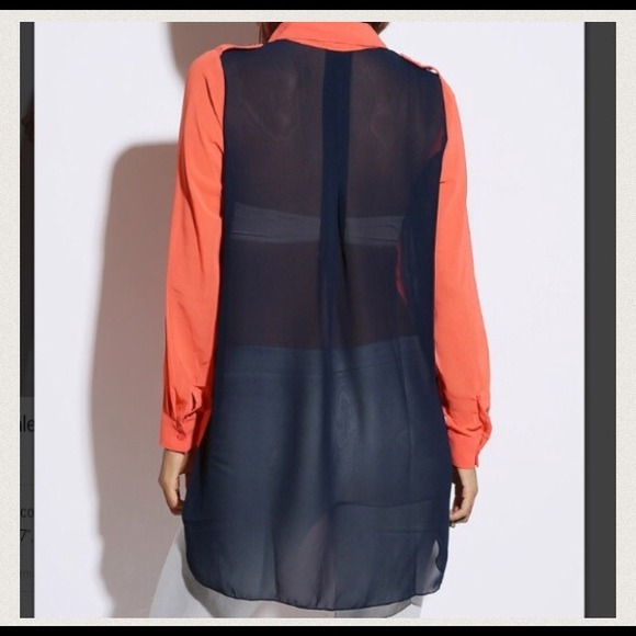 SOLD ON THREADFLIP Coral & navy high low TOP - Picture 3 of 3