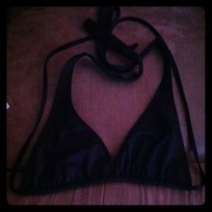 Black bikini top