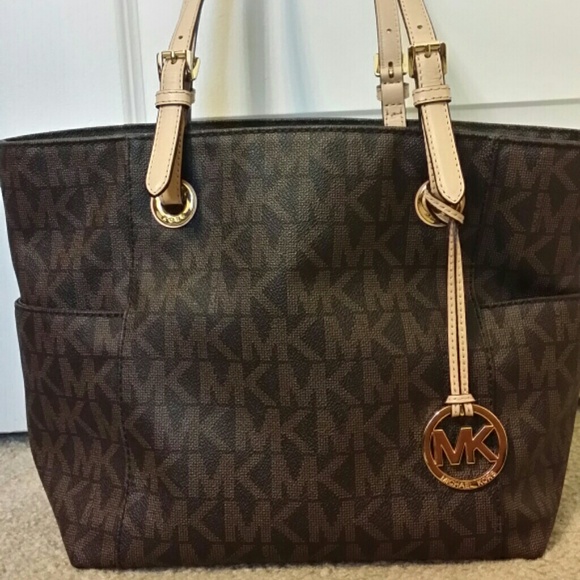 *SOLD* - Picture 1 of 4