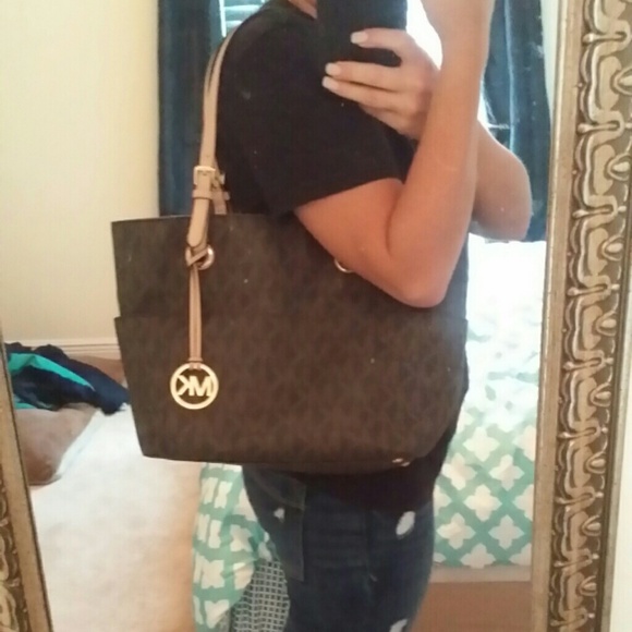 *SOLD* - Picture 4 of 4