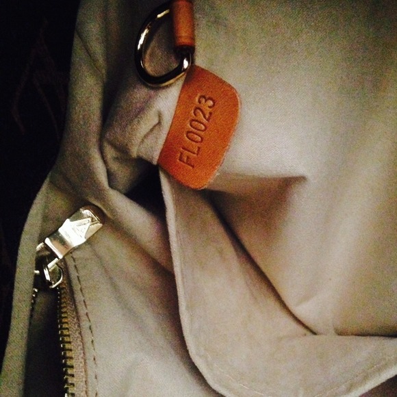 SOLD - Picture 4 of 4