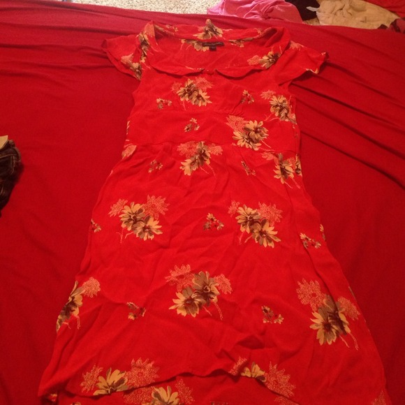 American Eagle red floral dress