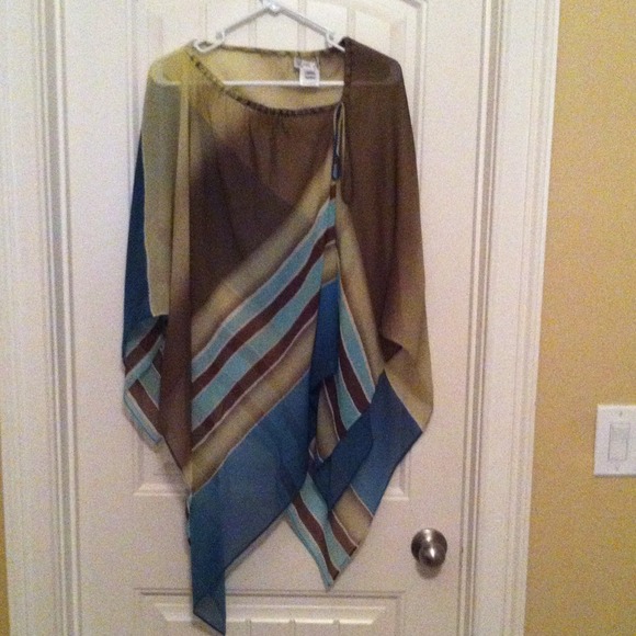 St. John sport silk top