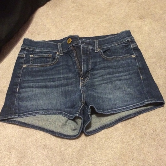 American Eagle high waisted shorts