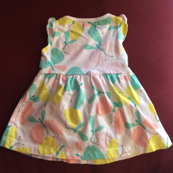 Dress and short for baby - Picture 2 of 4