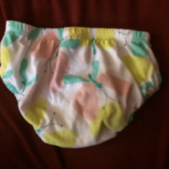 Dress and short for baby - Picture 4 of 4