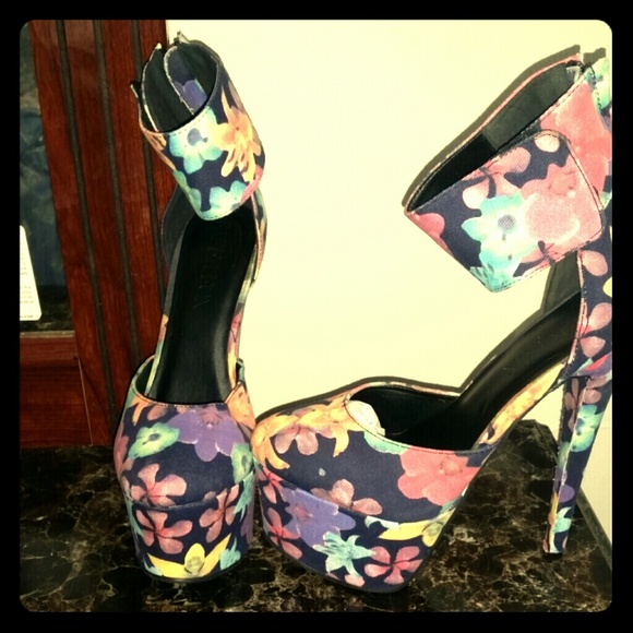 Floral platform ankle strap heels