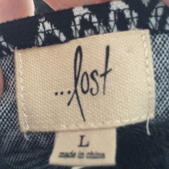 Tribal print dress with own back - Picture 3 of 3