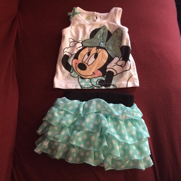 Minnie Mouse shirt and skirt for baby - Picture 4 of 4