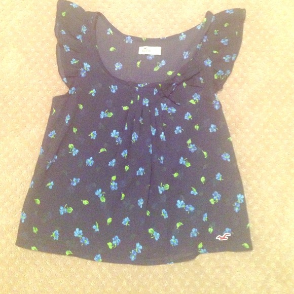 Flow-y blue, flower blouse