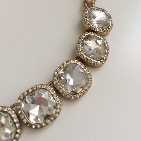 Ann Taylor rhinestone necklace