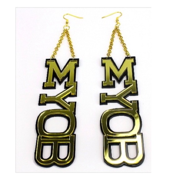 AS SEEN ON BAD GIRLS CLUB