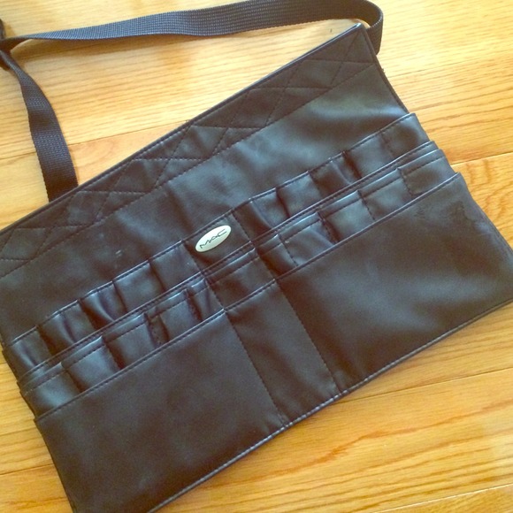 MAC brush belt