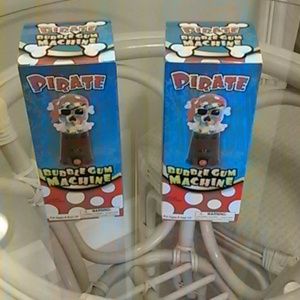 Brand new only took out of the boxes to take pics.