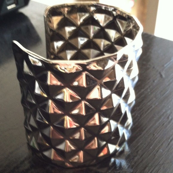Silver cuff