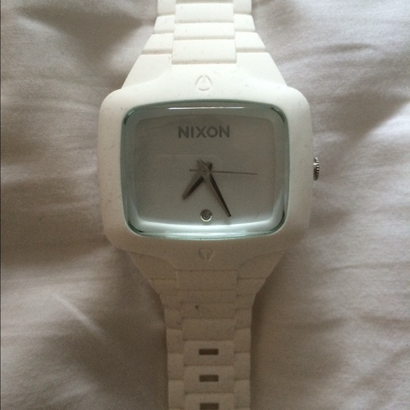 NIXON watch