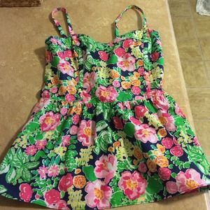 Lilly Pulitzer size 6 peplum top
