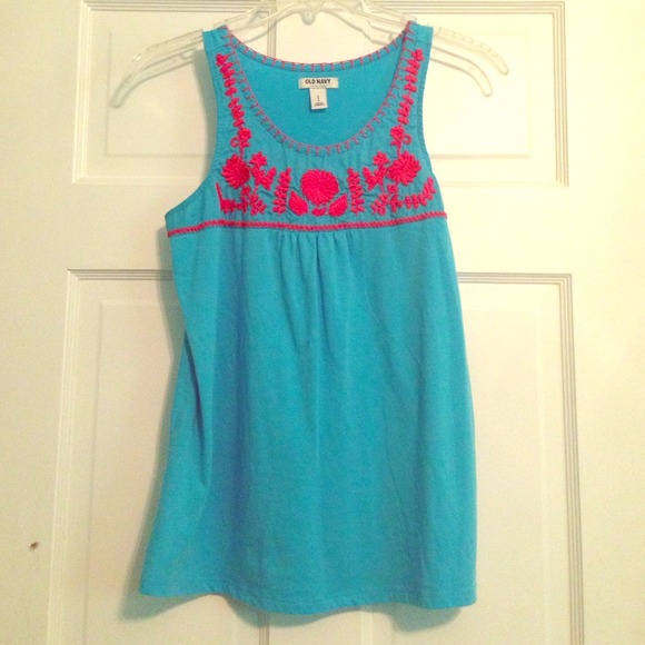 blue and pink tank top!