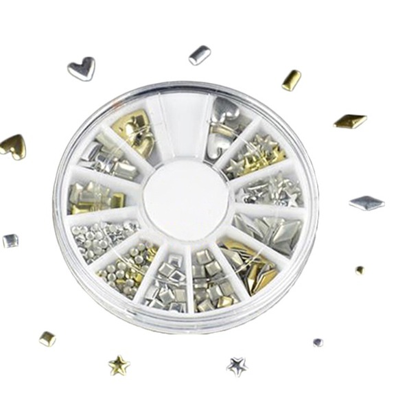 Nail art studs